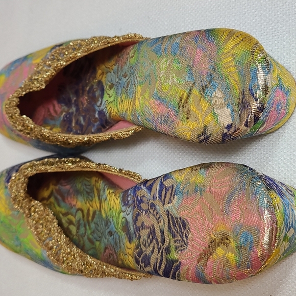 Vintage 1960's Oophies brocade slippers * gold multicolor * 7.5 N - Picture 7 of 11